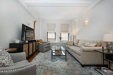 Rented by Rita S Citrin, LREB