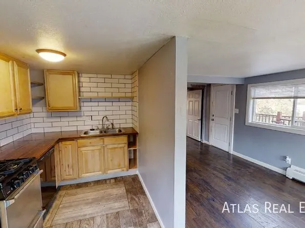406 S 10th St Unit 3, Colorado Springs, CO 80905