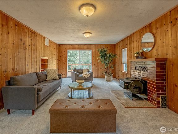 5th image of 20006 68th Avenue NE