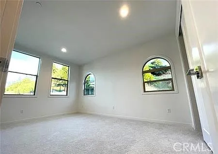 852 Francesca Dr — Photo 13