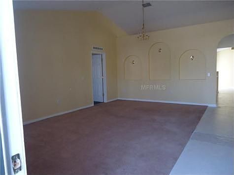 4th image of 418 Peace Ct