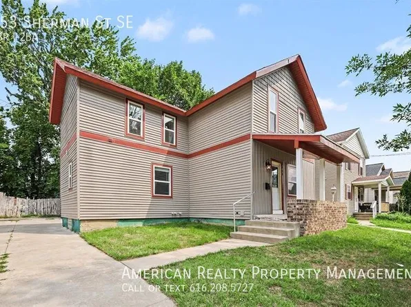 853 Sherman St SE, Grand Rapids, MI 49506