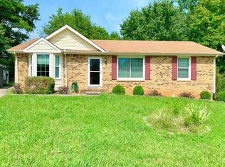 511 Mallory Dr, Clarksville, TN 37042