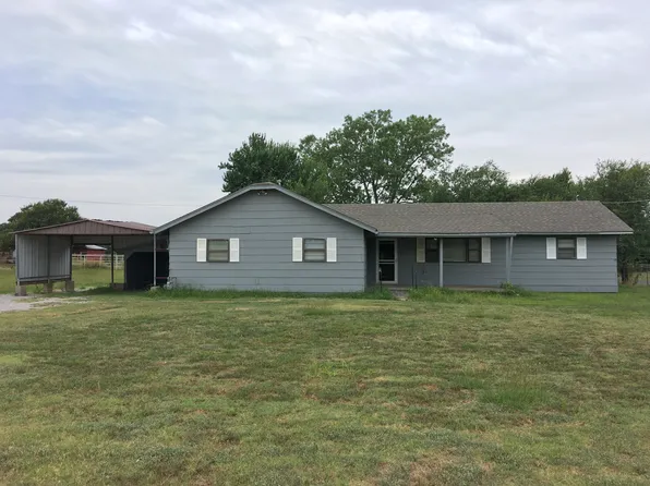 2031 S Harrah Rd, Harrah, OK 73045