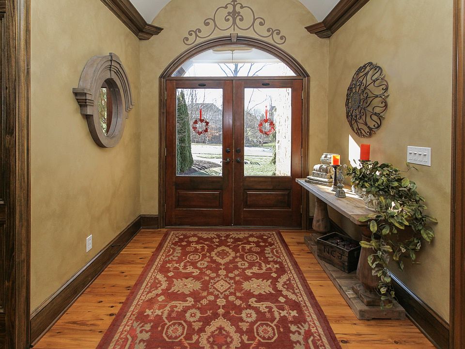 1st image of 13628 Creekridge Ln