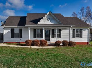 28149 Cedar Hill Rd, Ardmore, AL 35739