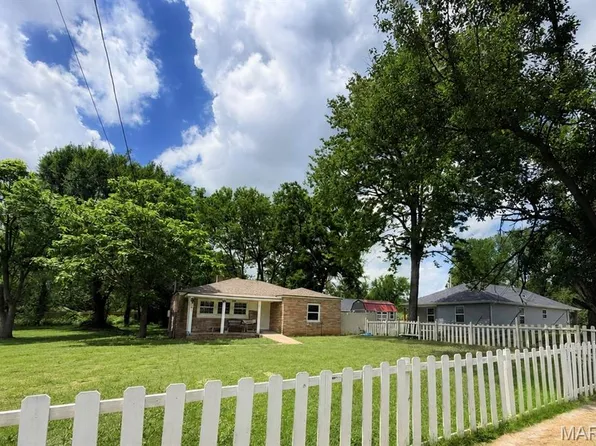 617 N Hillcrest Ave, Springfield, MO 65802