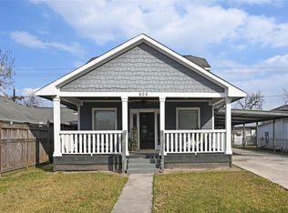 608 Archer St, Houston, TX 77009