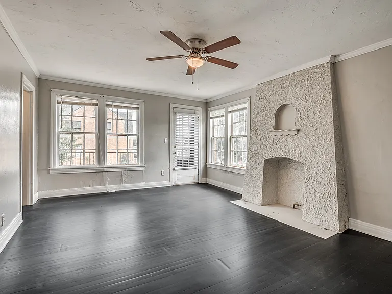 2301 N Florida Ave — Photo 4