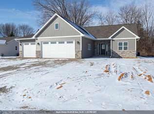 N3933 Wettering Way, Freedom, WI 54130
