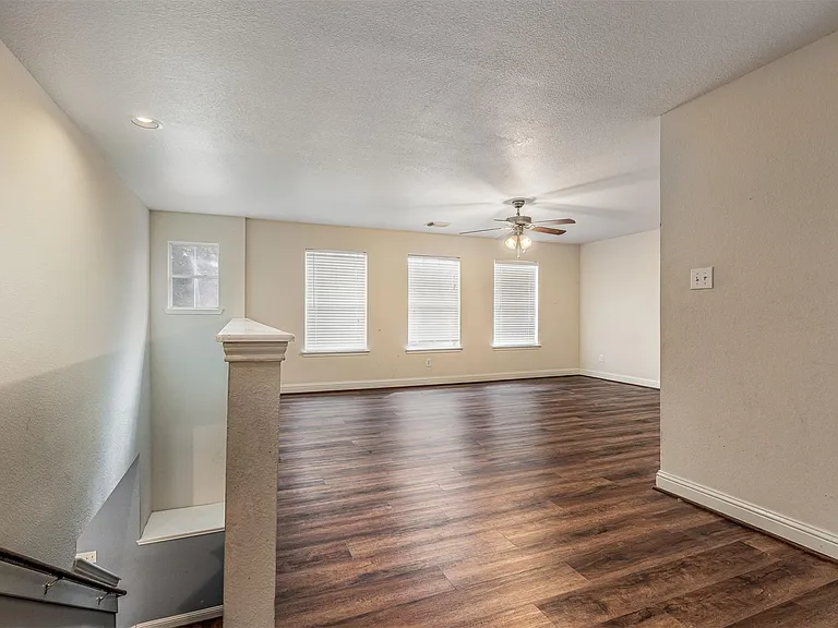 7911 Forest Stone St — Photo 19