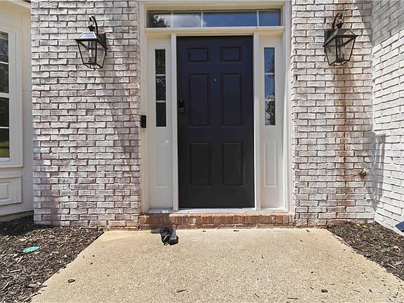 4th image of 7175 Valance Ln