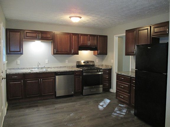 5th image of 3738 Burnt Leaf Ln