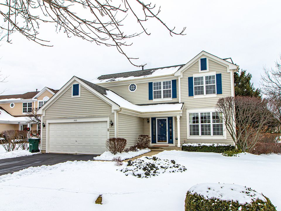 1st image of 203 Buckingham Ct
