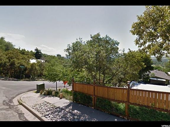 2nd image of 4080 Bona Villa Dr