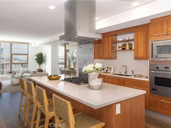 9 Macarthur Pl Unit 1404, Santa Ana, CA 92707
