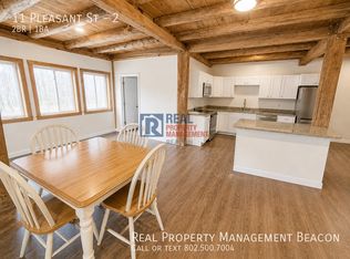 11 Pleasant St #2, Sunapee, NH 03782