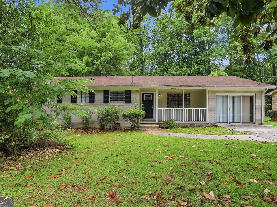 1st image of 2749 Williamsburg Dr