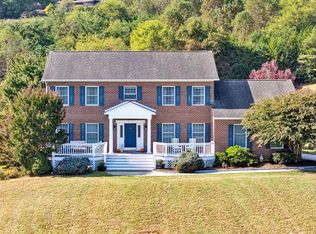 1670 Forge Rd, Lexington, VA 24450