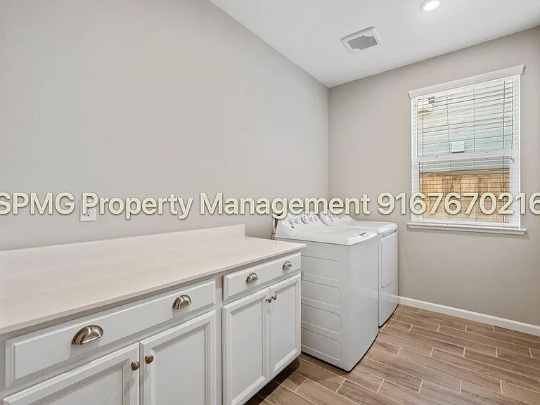 5649 Black Willow St — Photo 18