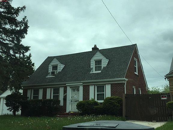 4th image of 6421 Piedmont St