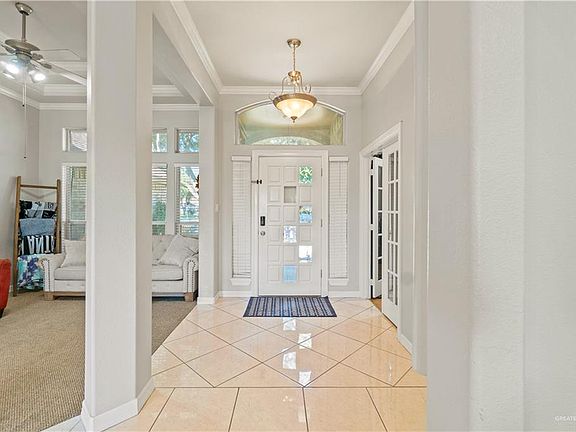 2nd image of 2506 Dove Ave