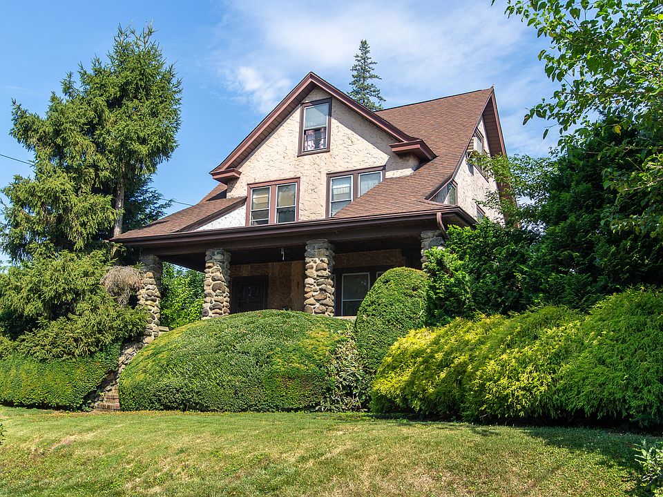 1st image of 133 Lincoln Ave