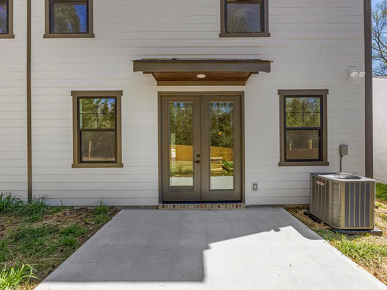 1329 Condon St — Photo 27