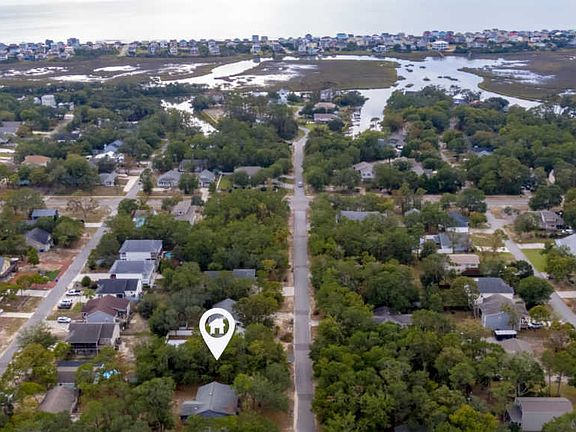 4th image of 114 NW 15th St