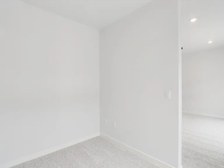 1608 D St SW — Photo 17