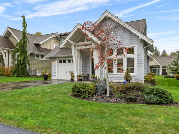 5251 Island Hwy W #42, Nanaimo, BC V9K 2C1