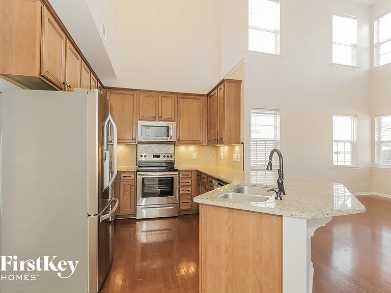2440 Sonoma Valley Dr — Photo 7