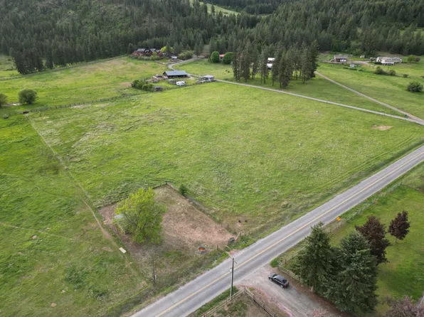 9XX Mingo Mountain Rd, Kettle Falls, WA 99141