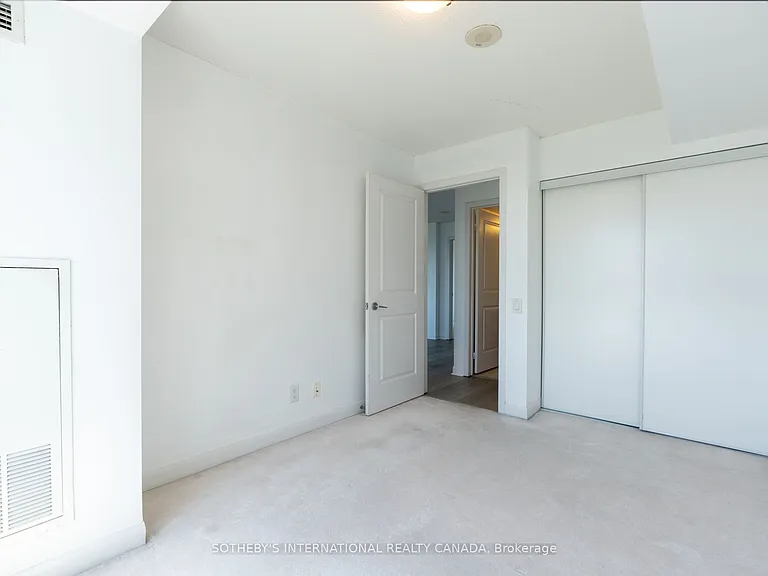 25 Town Centre Ct #3208 — Photo 12