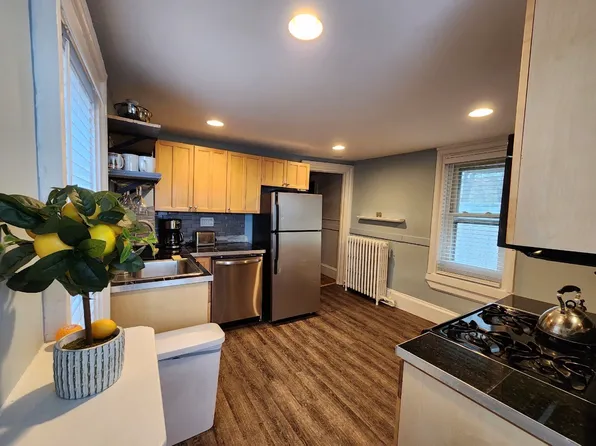 (undisclosed Address), Roxbury, MA 02119