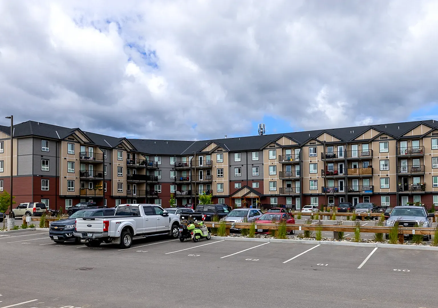 Fourwinds Crossing — Photo 3