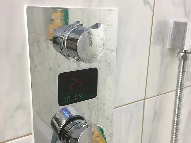 3 in 1 shower.