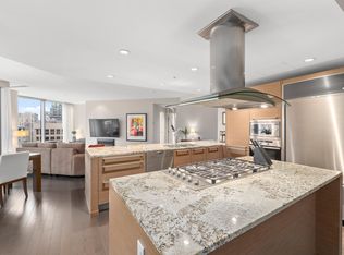 1111 W Alberni St #2601, Vancouver, BC V6E 4V2