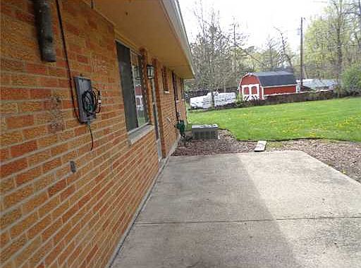 2nd image of 5700 Lily Ln