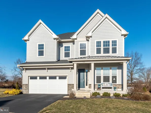 725 Conrad Dr, Warrington, PA 18976