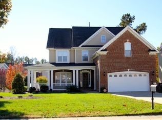 101 Gillyweed Ct, Holly Springs, NC 27540