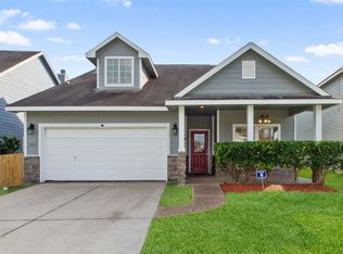 1057 Shadow Glenn Dr, Conroe, TX 77301