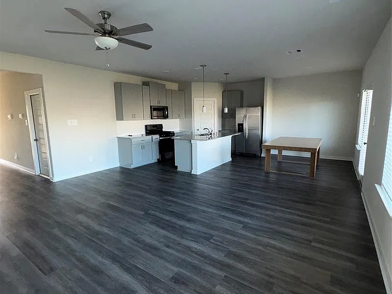 16628 Sterling Cliff Dr — Photo 12