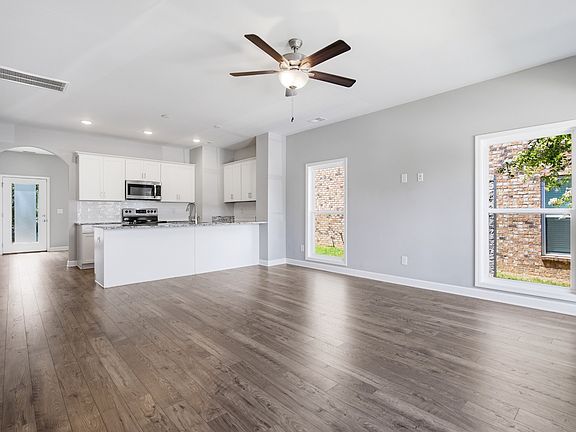 3rd image of 5018 Isabella Ln