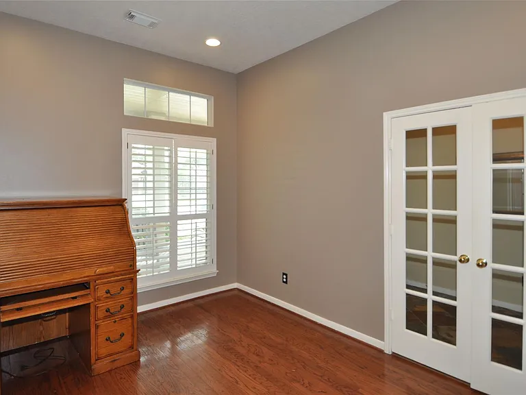 13607 Goldwater Ct — Photo 6