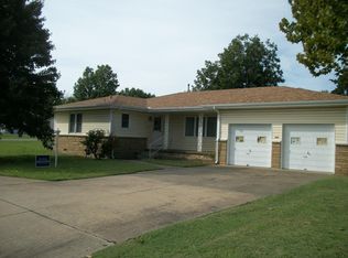 320 S Elliott St, Pryor, OK 74361