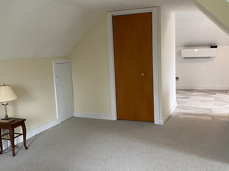 98 Simpson Ave #3 — Photo 9