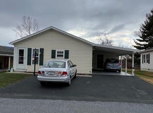 31 Westview Ter, Womelsdorf, PA 19567