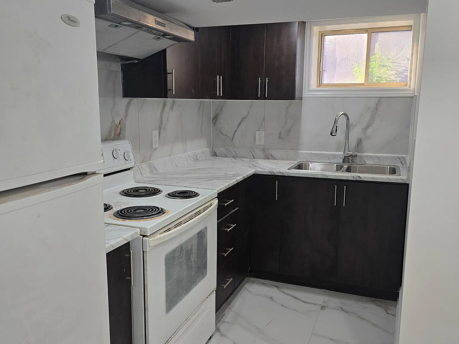 2 bed, $2,095 — Photo 4
