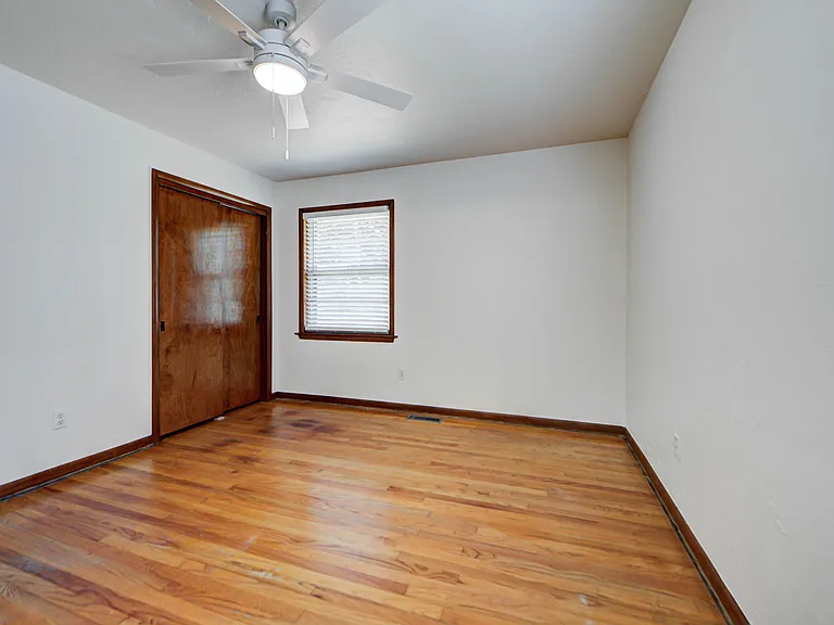 Guest Bedroom #2